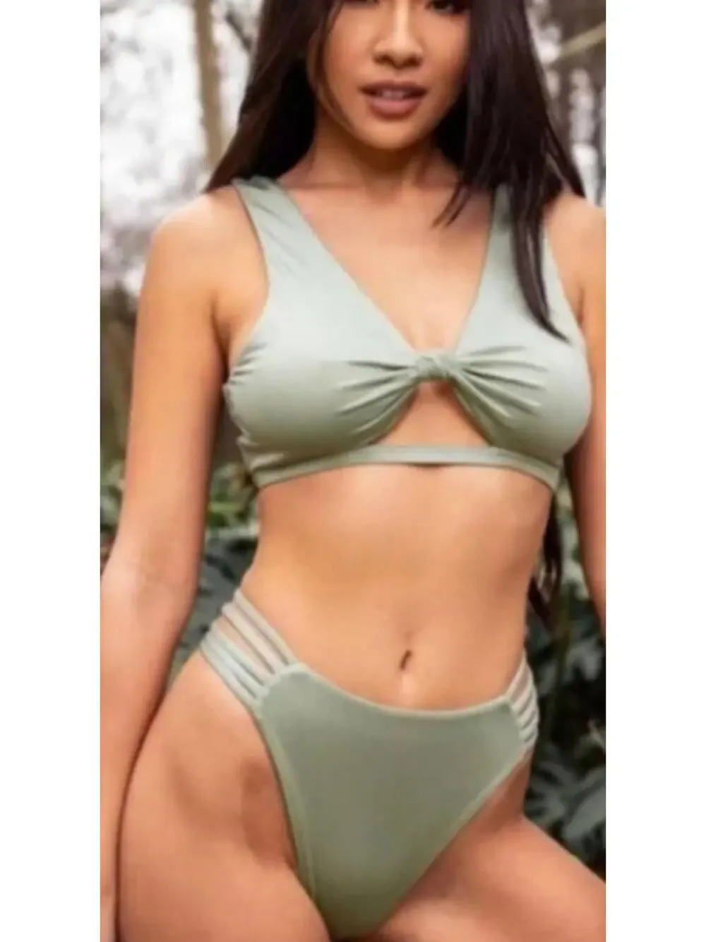 Buffbunny Green Knotted Front Bikini Top Size S Small NWT